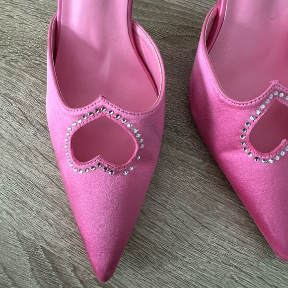 Pink Heart heels - Picture 9 of 9